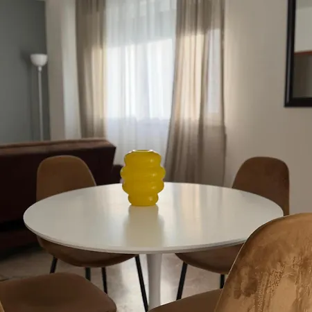 Re דירה ריצ'יונה