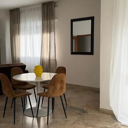 Re Appartement Riccione